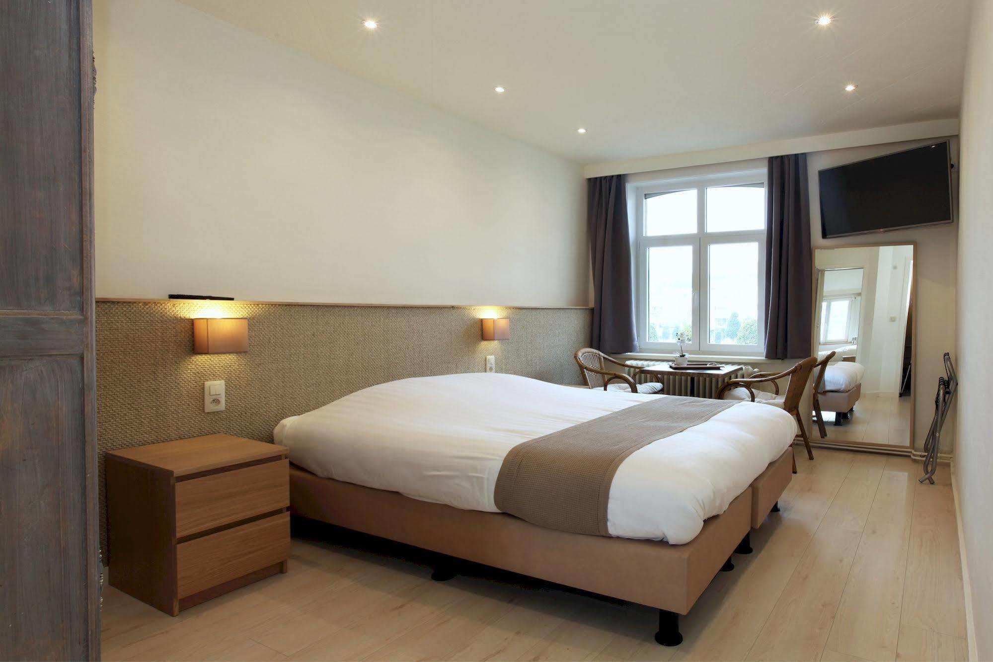 Hotel Cecil De Panne Eksteriør billede